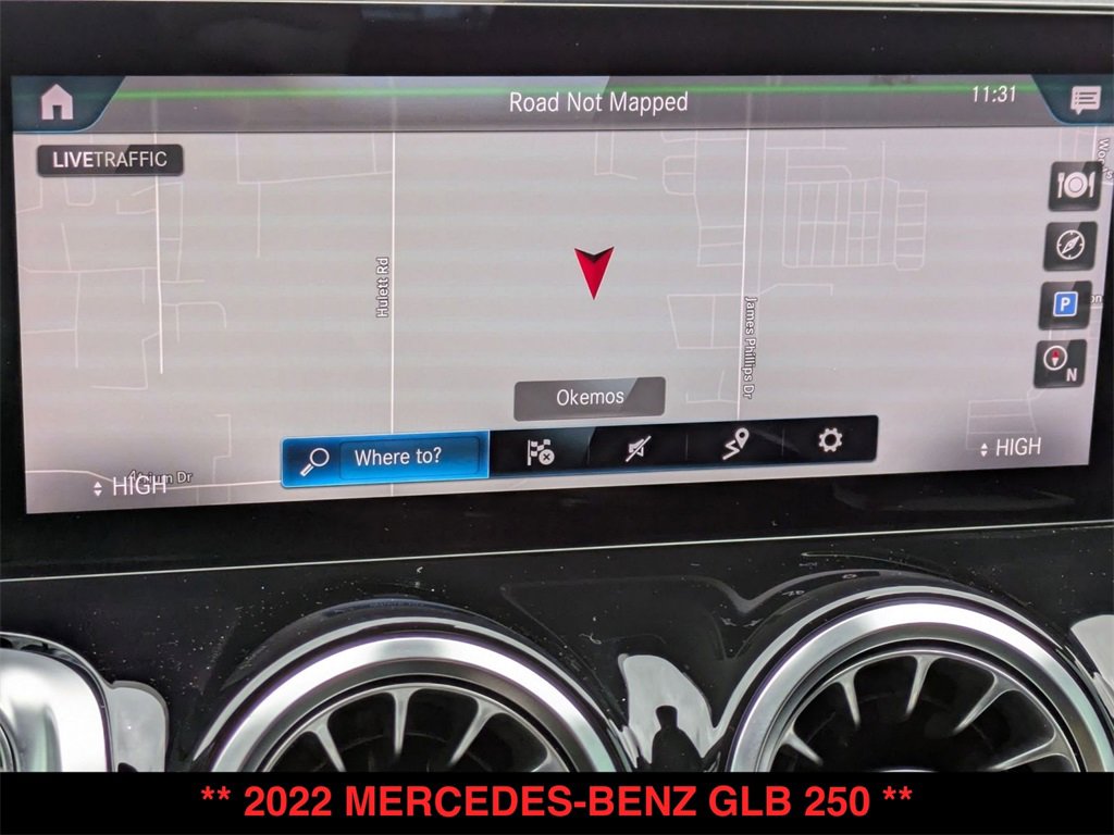 Used 2022 Mercedes-Benz GLB 250 4MATIC image 6