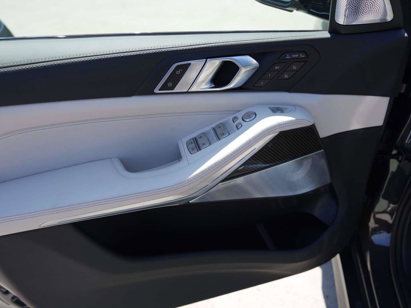 New 2026 BMW ALPINA XB7 AWD/4WD image 16