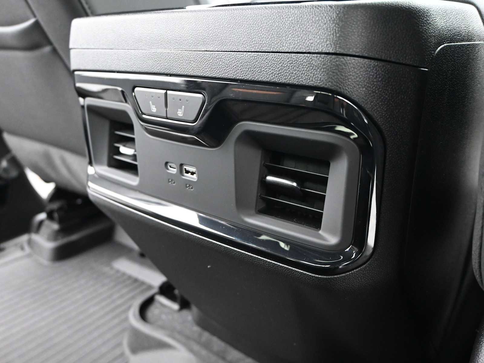 New 2026 GMC Sierra 2500 AT4 image 26