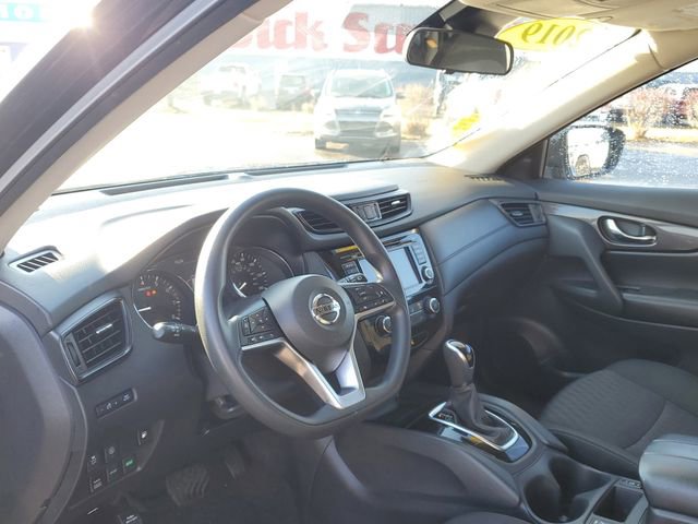 Used 2019 Nissan Rogue SV image 13
