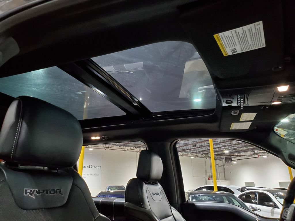 Used 2018 Ford F150 Raptor w/ Equipment Group 802A Luxury AWD/4WD image 16