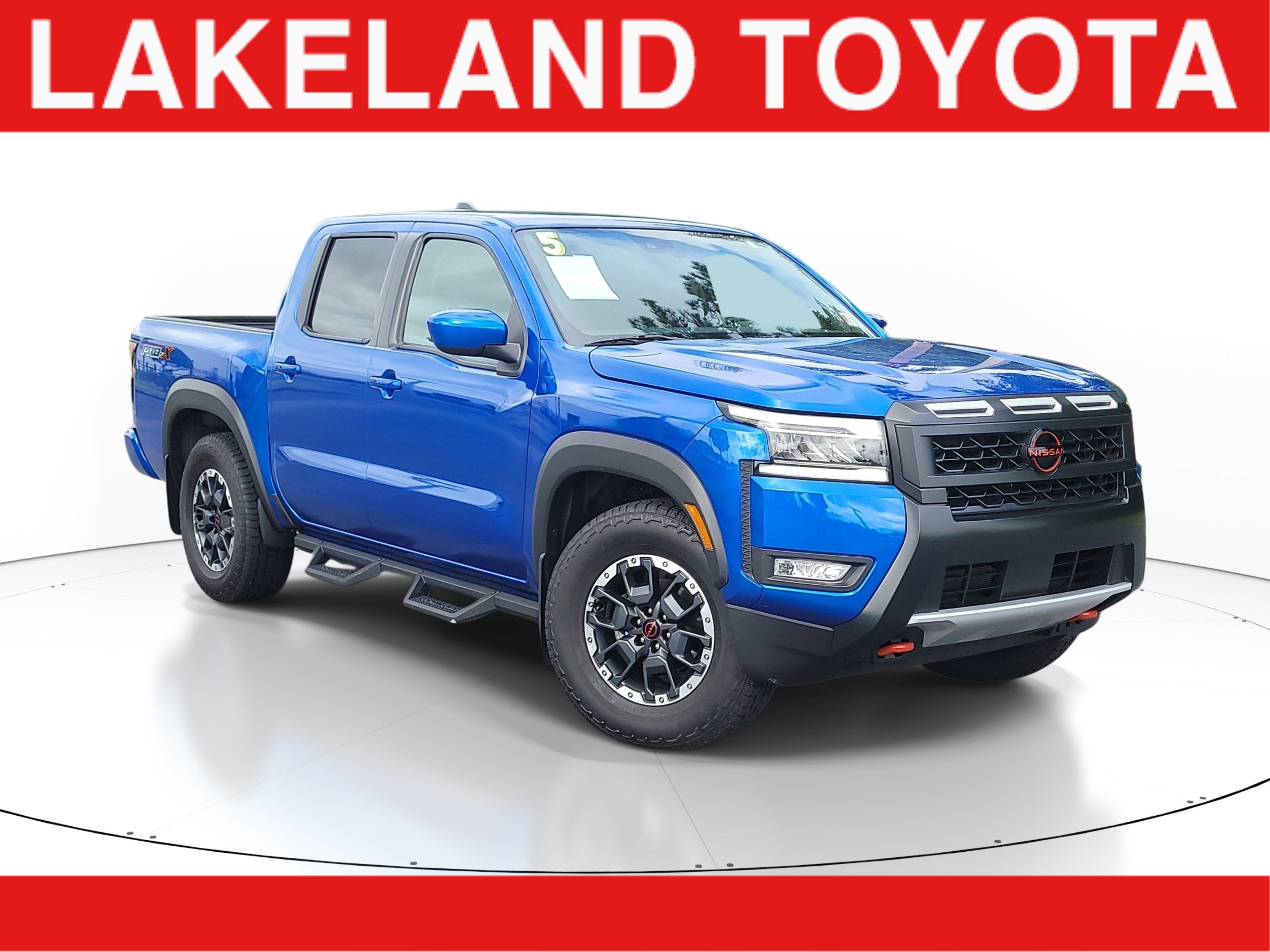 Used 2025 Nissan Frontier Pro-X w/ Tow Package image 1