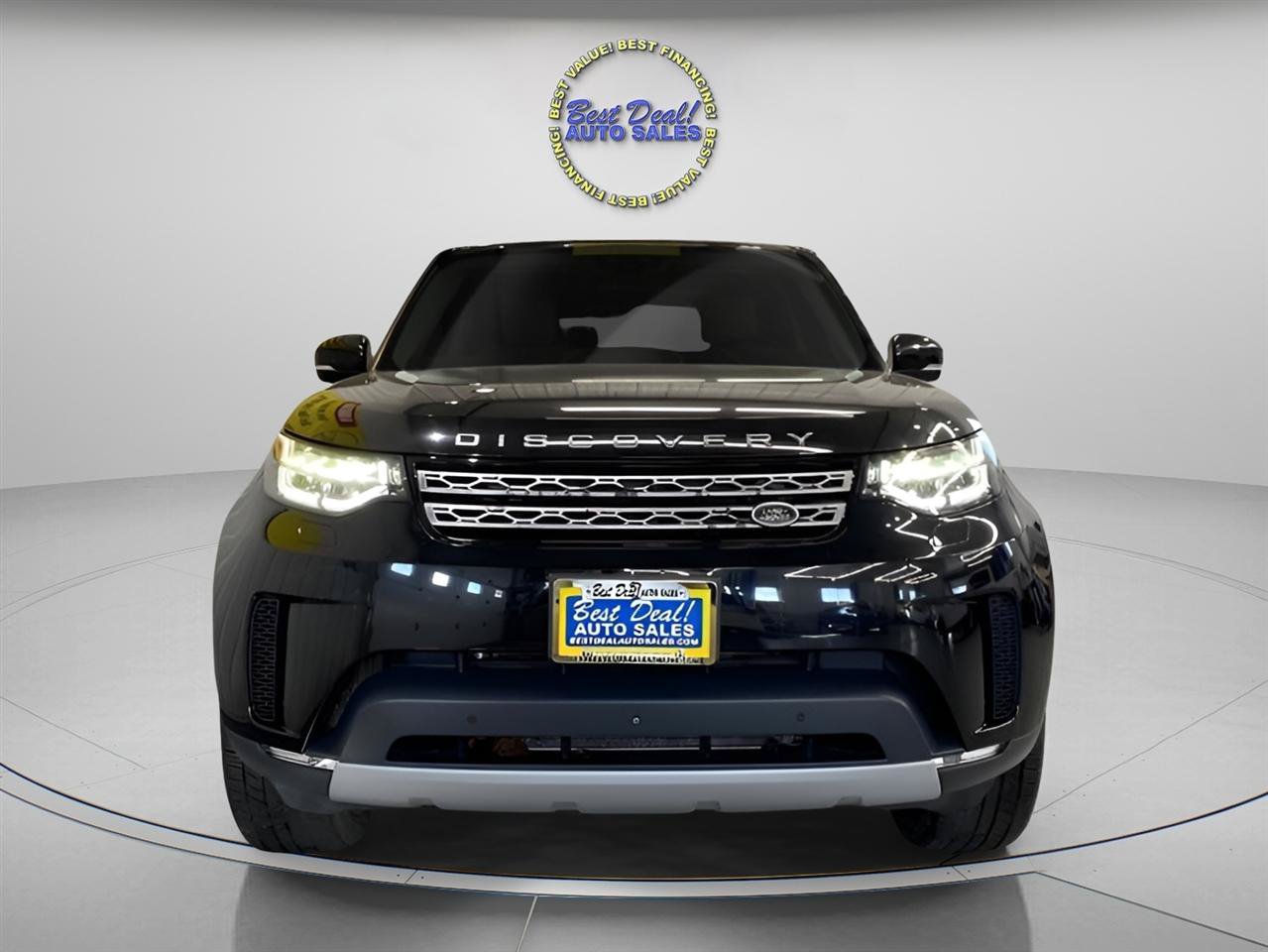 Used 2017 Land Rover Discovery HSE AWD/4WD image 8