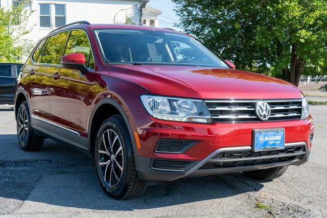 Used 2021 Volkswagen Tiguan SE image 4
