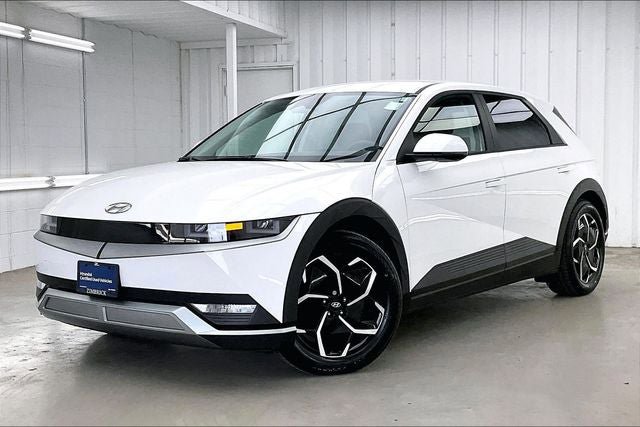 Certified 2023 Hyundai Ioniq 5 SE RWD image 2