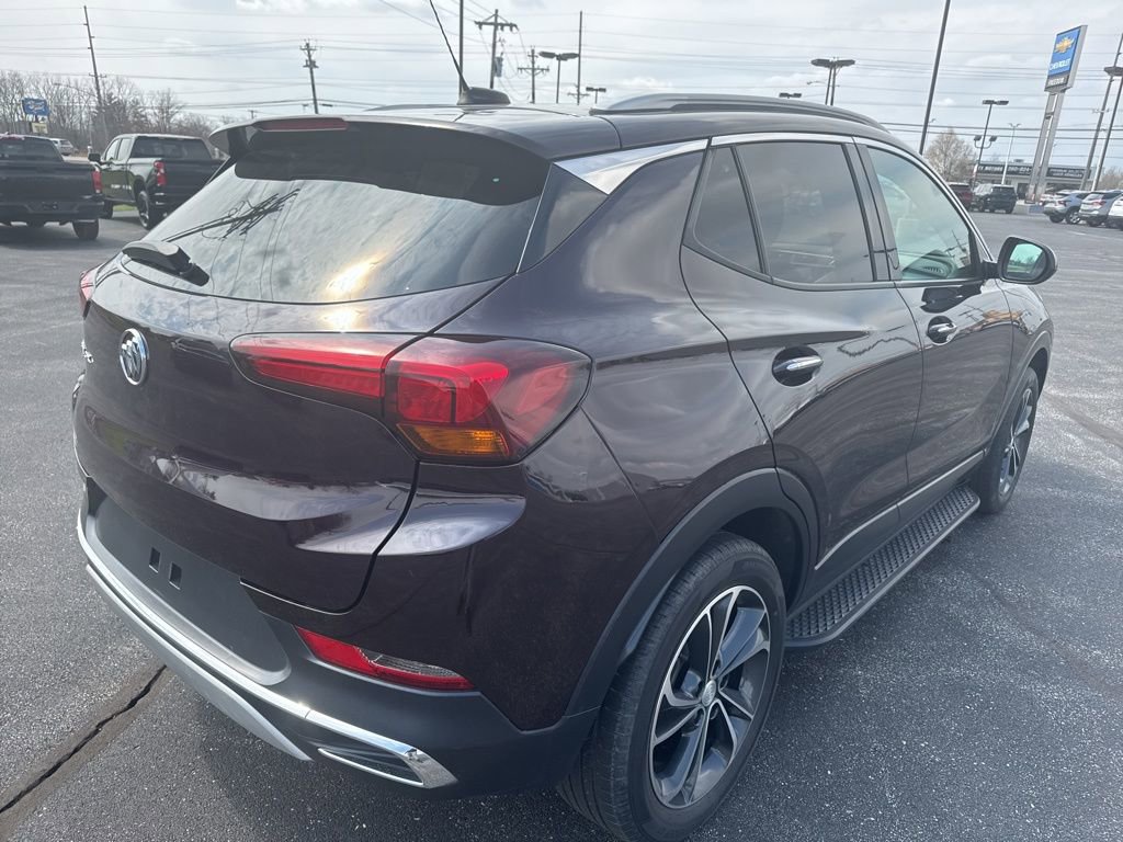 Used 2021 Buick Encore GX Essence image 11