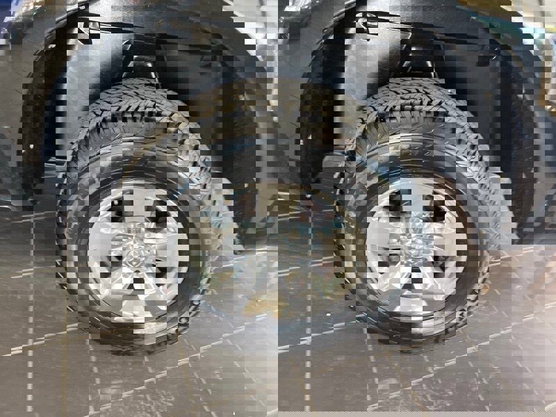 Used 2016 RAM 1500 Outdoorsman image 35