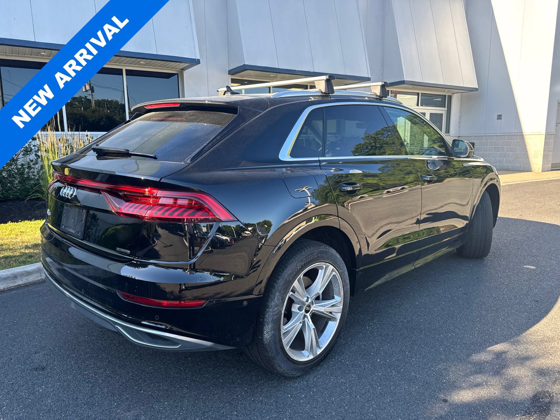 Used 2023 Audi Q8 Premium AWD/4WD image 2