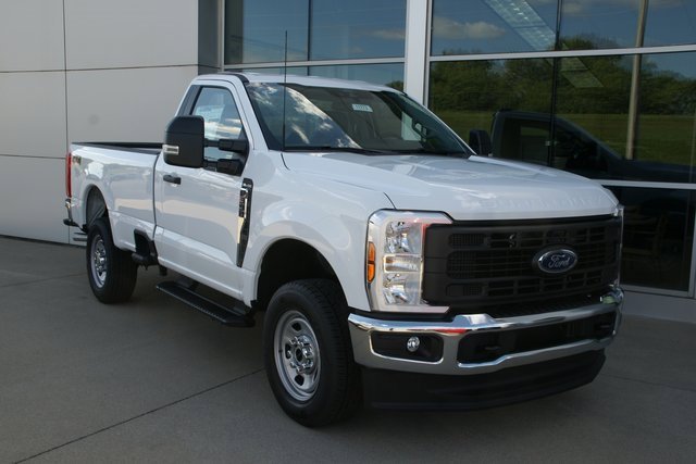 New 2026 Ford F350 XL image 7