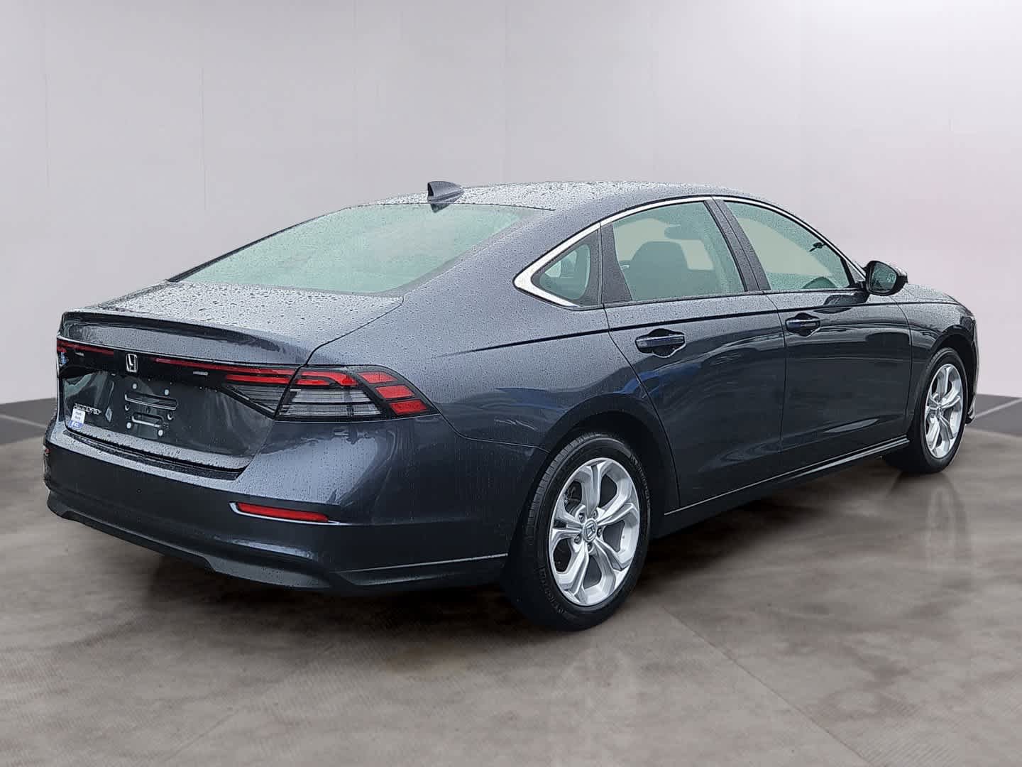 Certified 2025 Honda Accord LX image 4