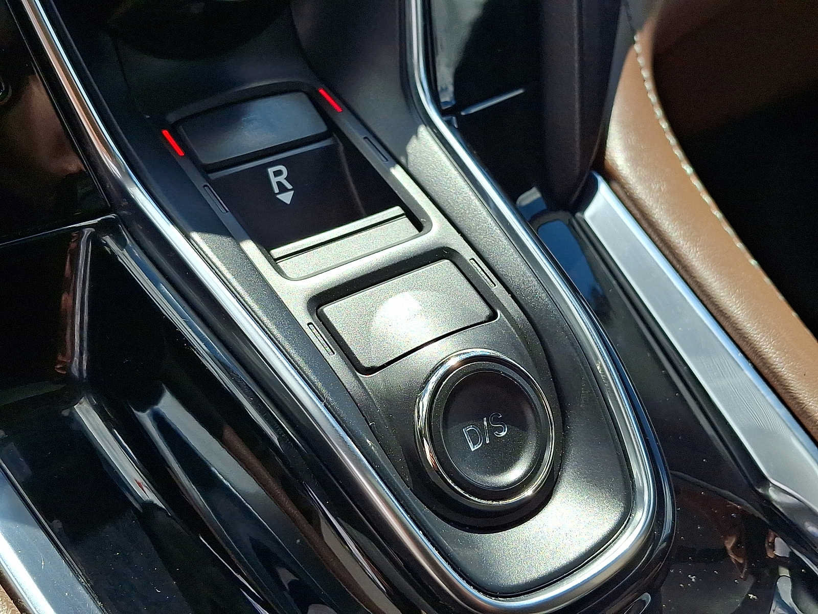 Used 2019 Acura RDX w/ Technology Package AWD/4WD image 15