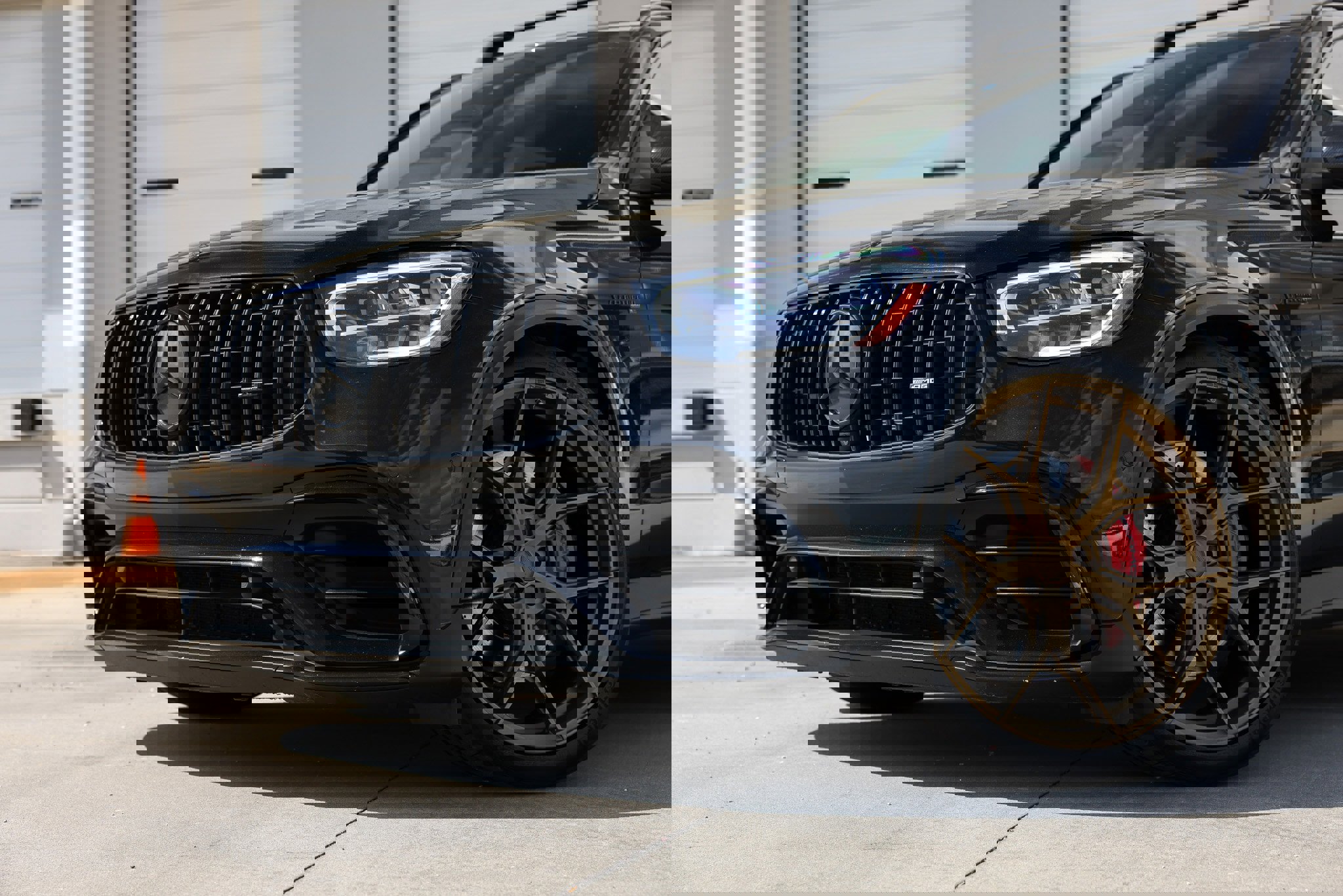 Used 2020 Mercedes-Benz GLC 63 AMG 4MATIC image 36