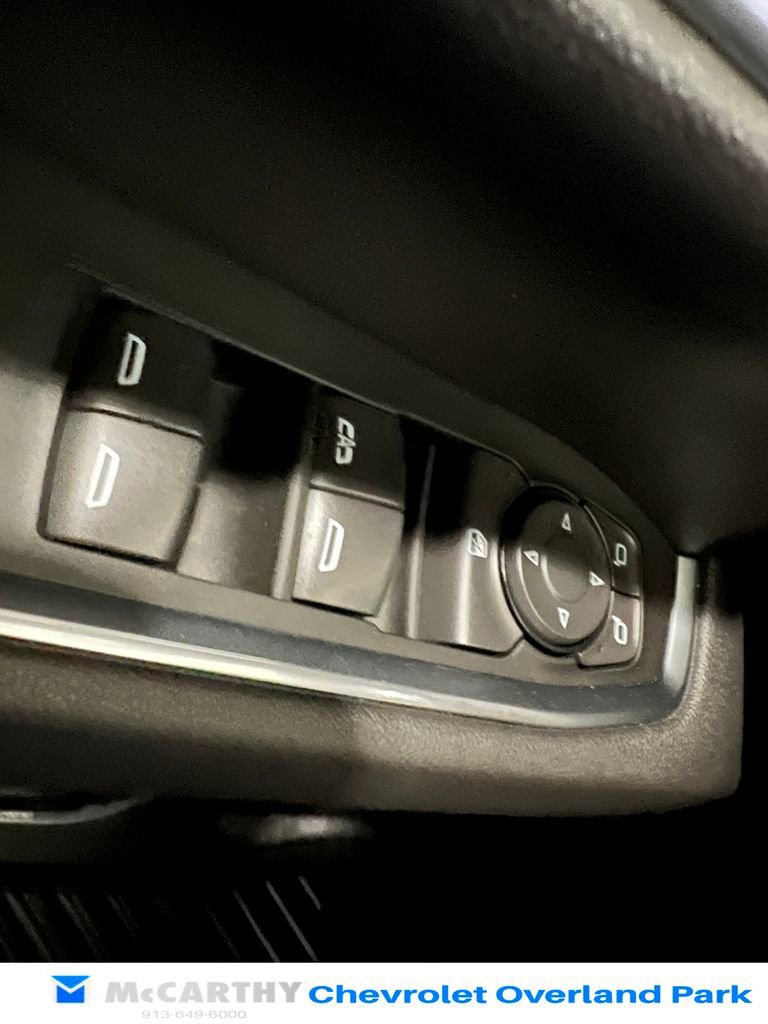 Used 2025 Chevrolet Silverado 2500 LT w/ Convenience Package image 17