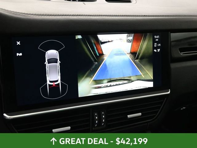 Used 2022 Porsche Cayenne image 32