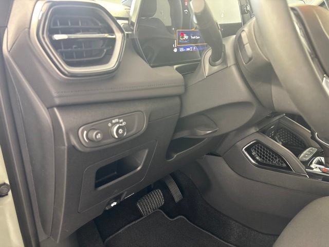 New 2026 Chevrolet TrailBlazer LT w/ Convenience Package AWD/4WD image 21