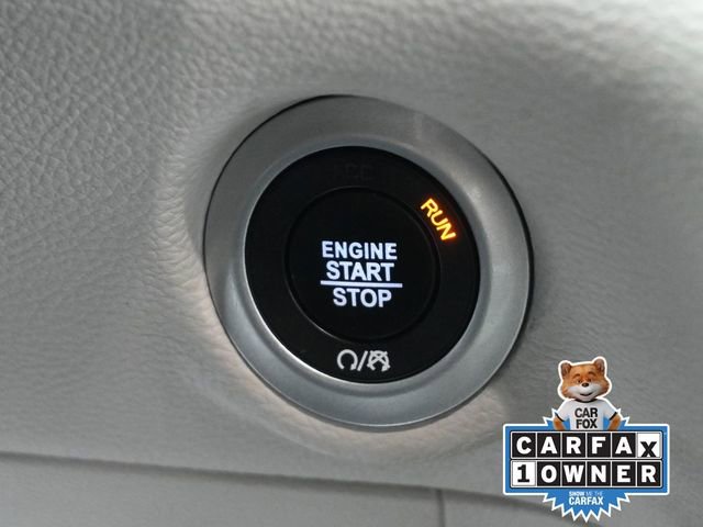 Used 2023 Chrysler Pacifica Touring-L image 35