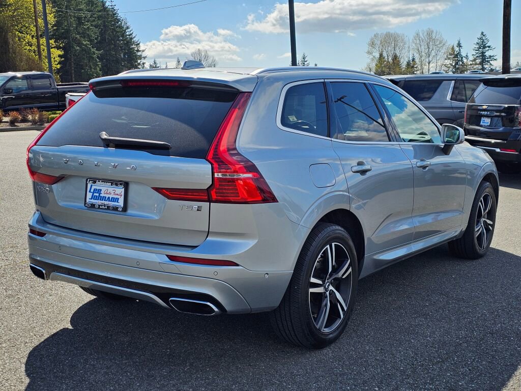 Used 2018 Volvo XC60 T8 R-Design w/ Convenience Package image 5