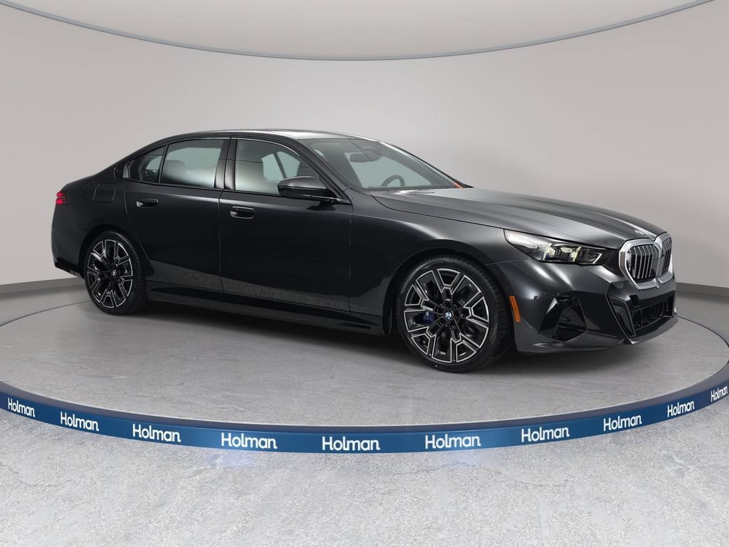 New 2027 BMW i5 xDrive40 w/ M Sport Package AWD/4WD image 3