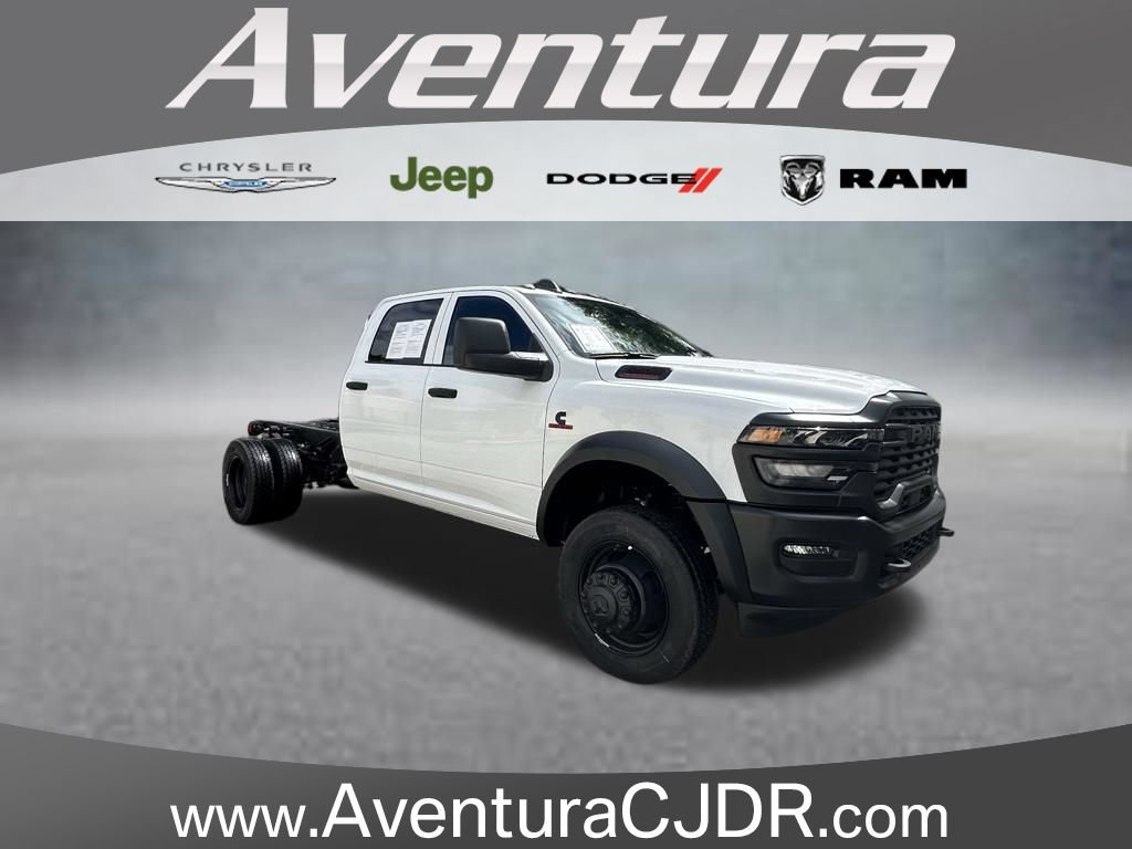 Used 2025 RAM 5500 Tradesman AWD/4WD image 1