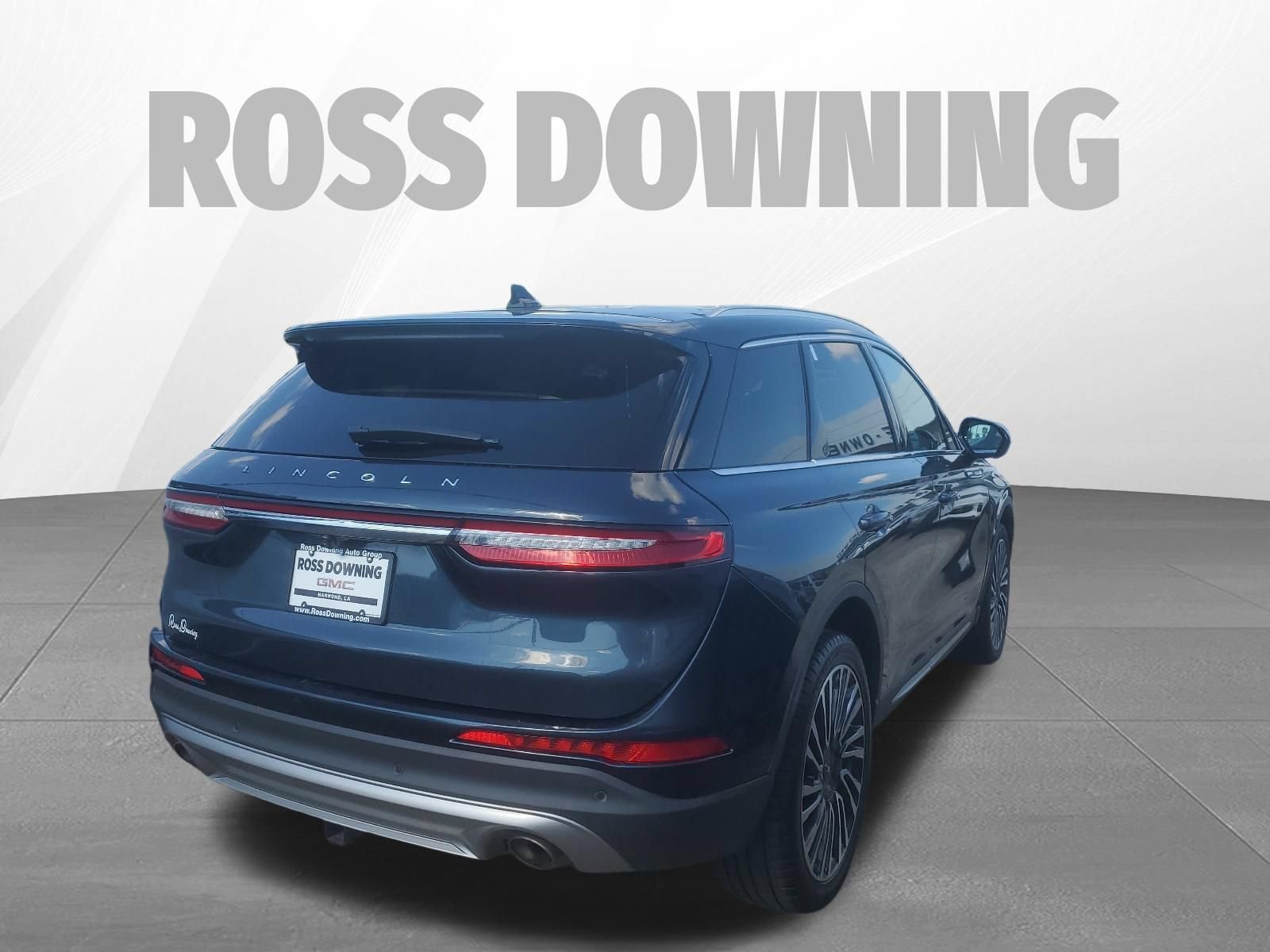 Used 2021 Lincoln Corsair Reserve w/ Equipment Group 201A AWD/4WD image 4