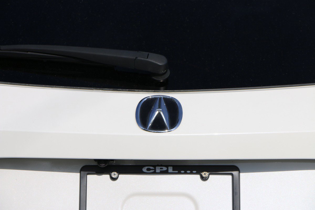 Used 2023 Acura MDX SH-AWD w/ Technology Package image 5