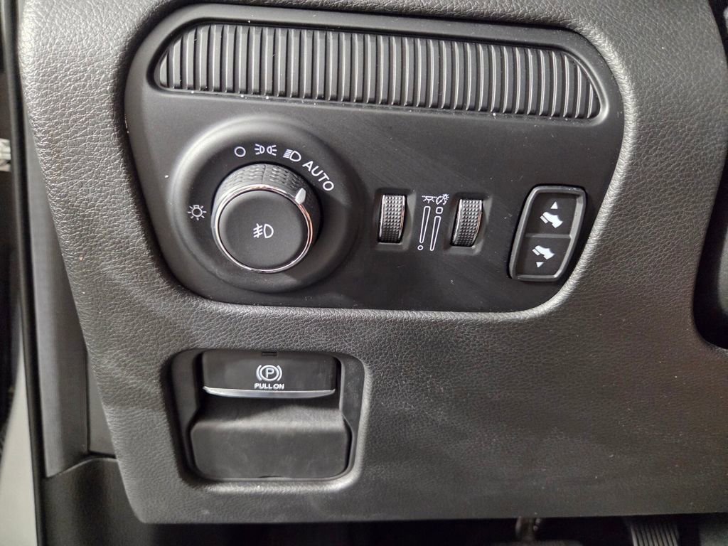 Used 2022 Jeep Wagoneer Series I w/ Premium Group I image 20