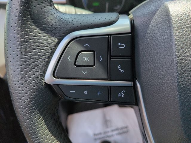 Certified 2023 Toyota Sienna Limited FWD image 20