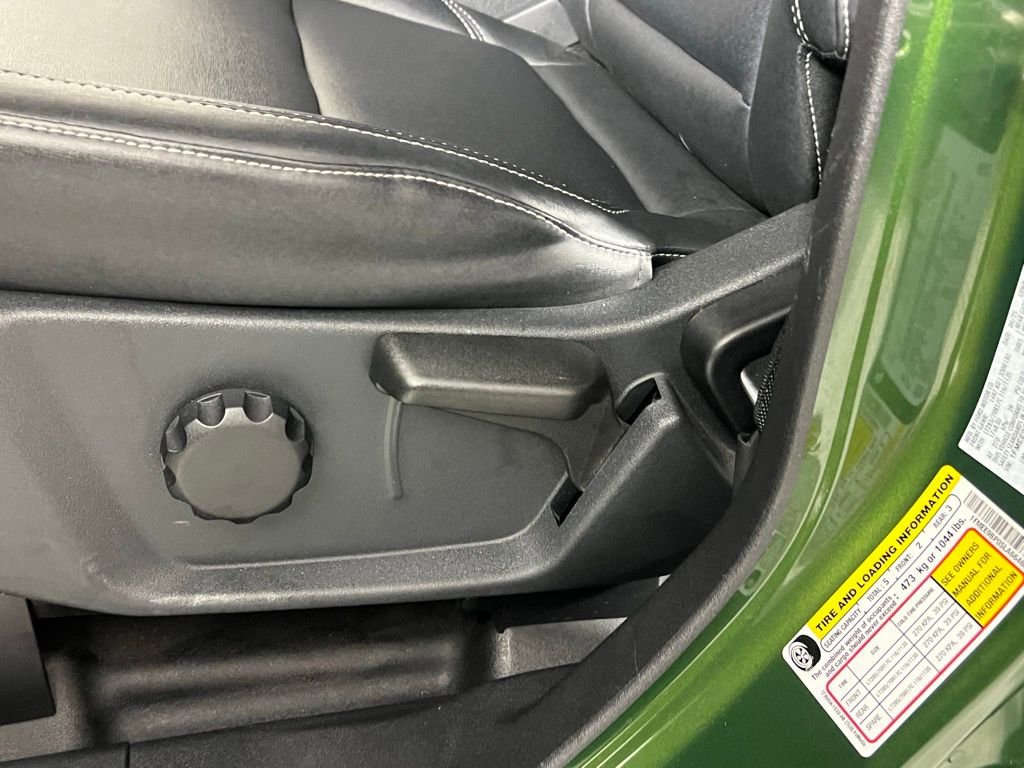 Used 2025 Ford Bronco Badlands image 22