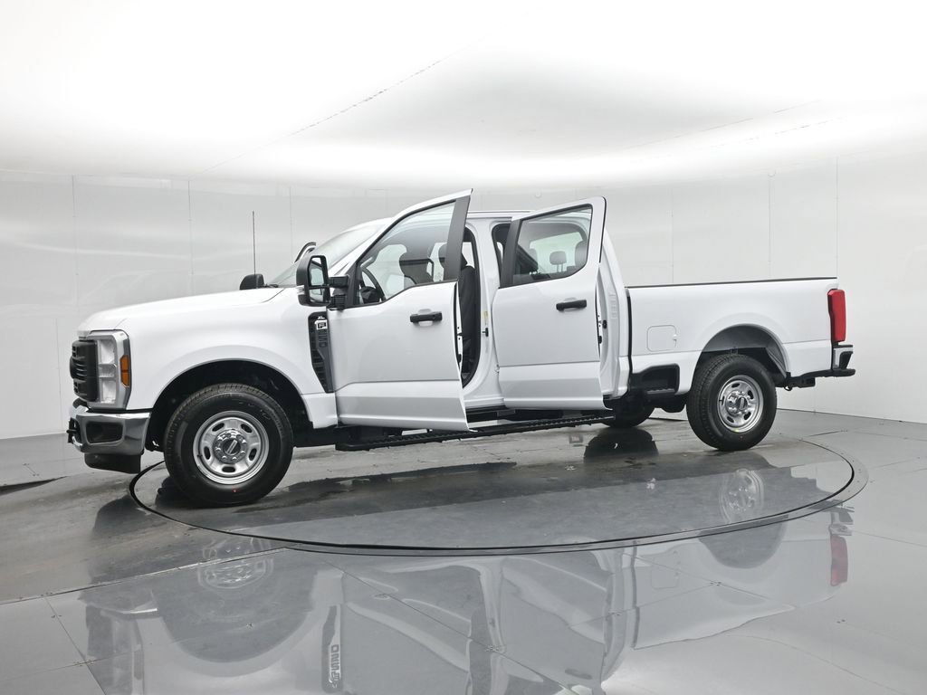 New 2026 Ford F250 XL w/ XL Chrome Package image 14