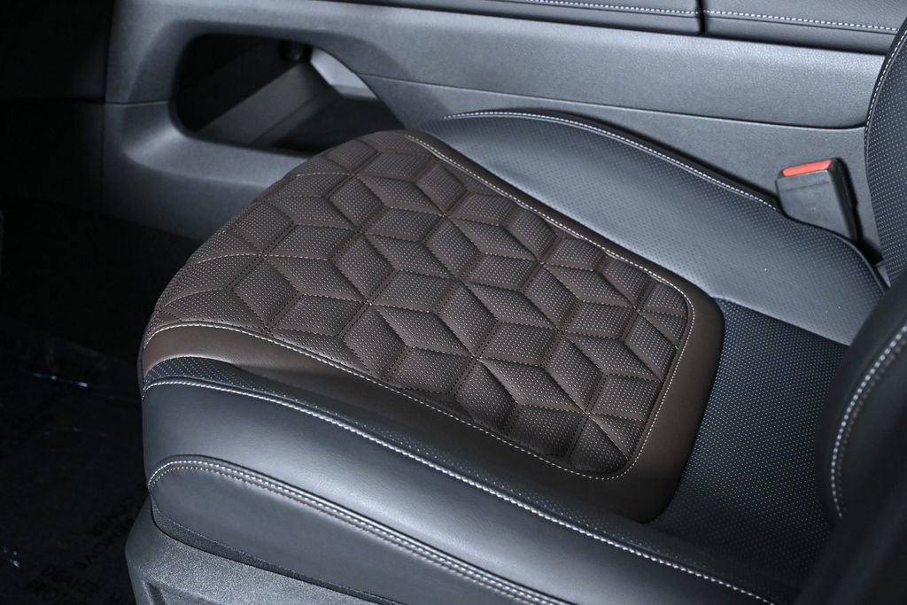 New 2026 Nissan Armada Platinum image 20