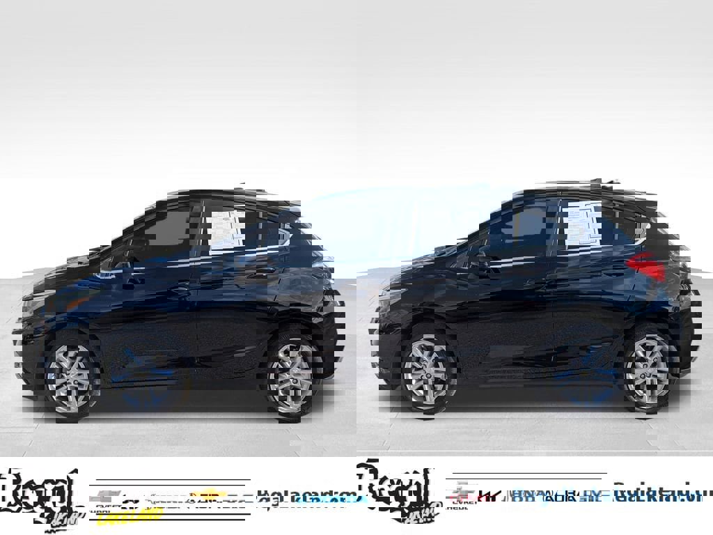 Used 2017 Chevrolet Cruze LT w/ Convenience Package image 5