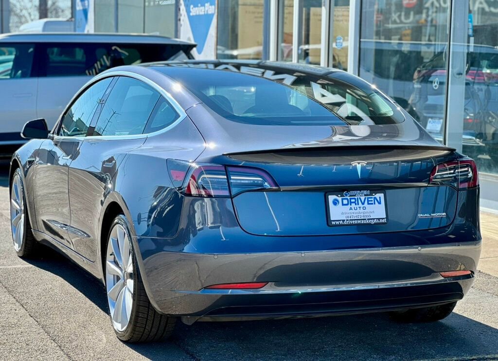 Used 2019 Tesla Model 3 Performance AWD/4WD image 4