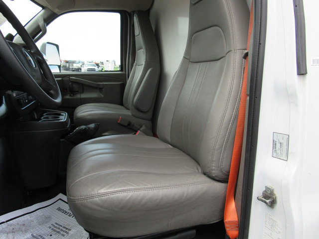 Used 2024 Chevrolet Express 3500 w/ Power Convenience Package RWD image 23