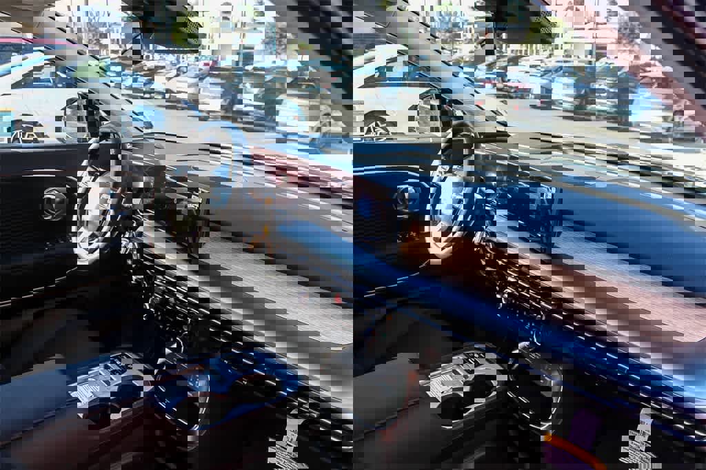 New 2026 Hyundai Ioniq 9 SEL w/ Tow & Go Package image 18