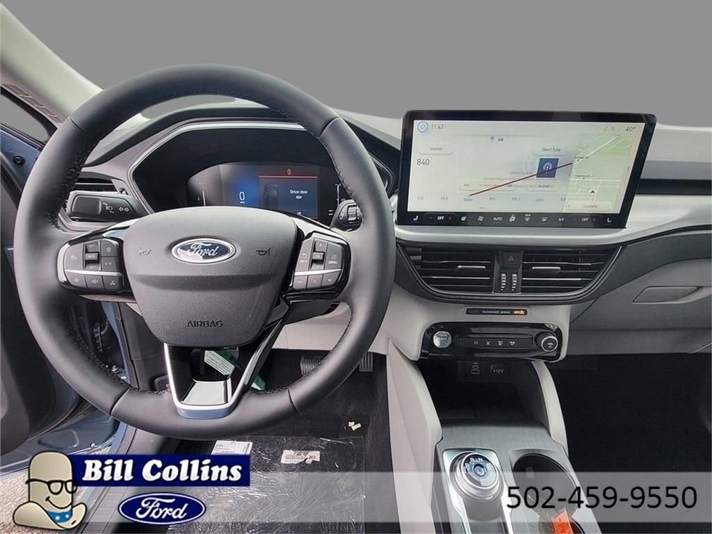New 2024 Ford Escape SE image 13