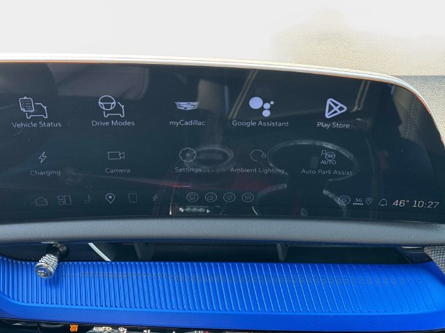 New 2026 Cadillac Optiq V w/ LPO, Floor Liner Package AWD/4WD image 19