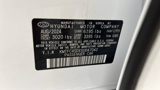 Used 2025 Genesis G90 3.5T AWD/4WD image 30