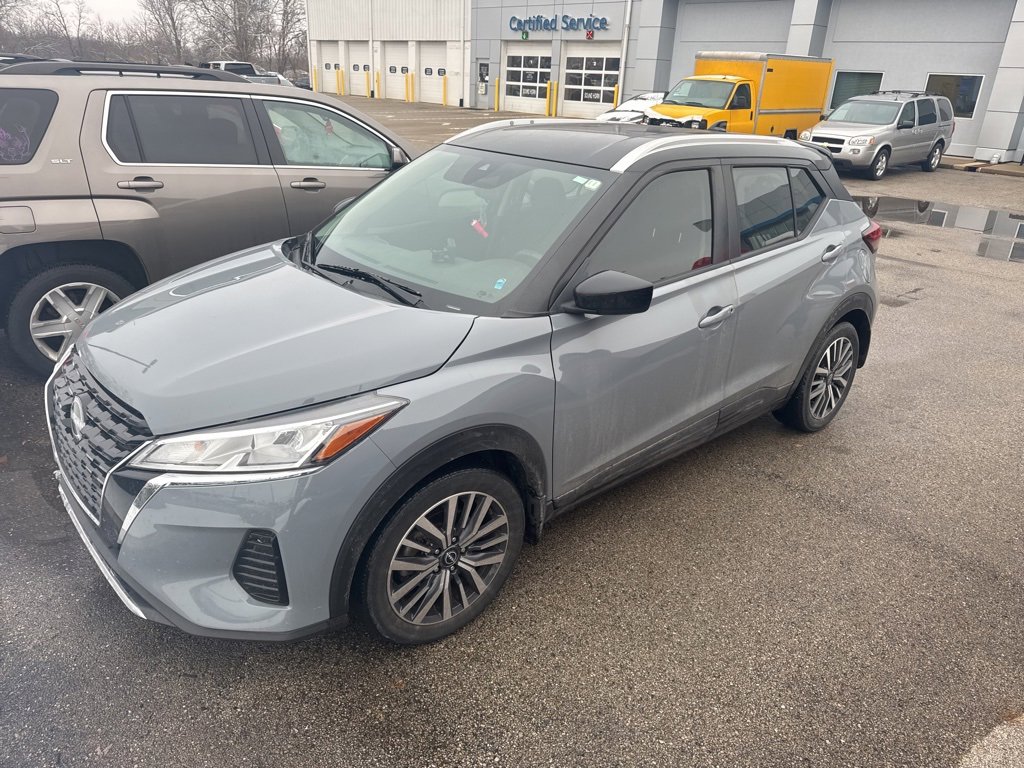 Used 2022 Nissan Kicks SV