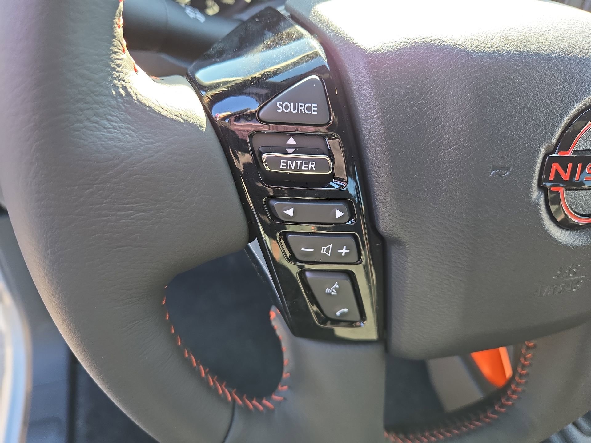 New 2026 Nissan Frontier PRO-4X w/ Tow Package image 9