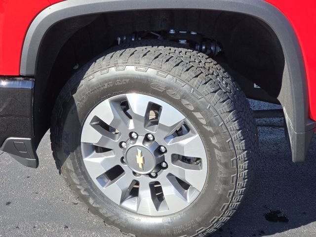 Used 2025 Chevrolet Silverado 2500 Custom w/ Custom Convenience Package image 21