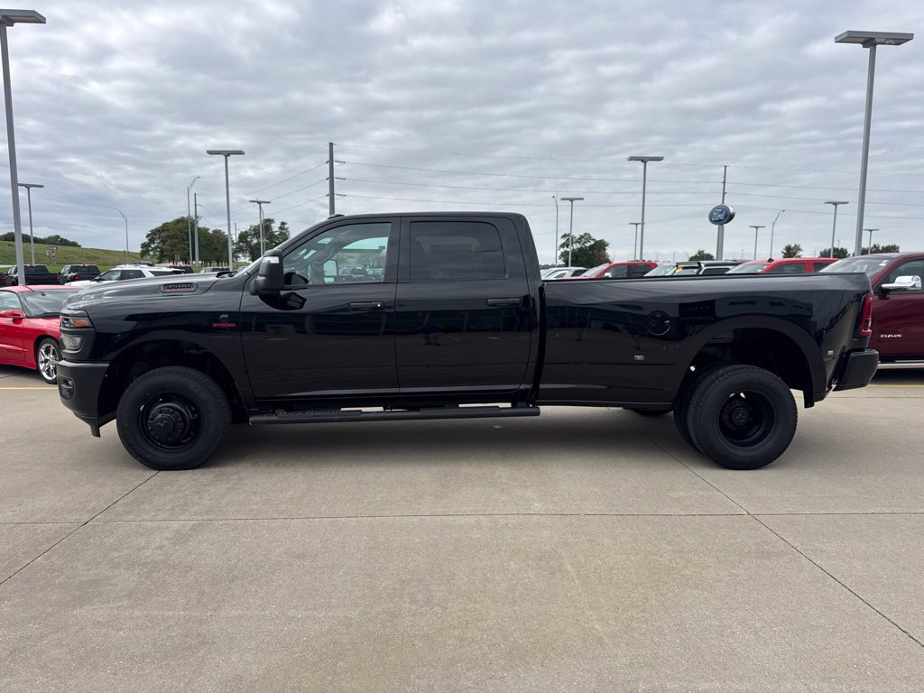New 2027 RAM 3500 Tradesman AWD/4WD image 24