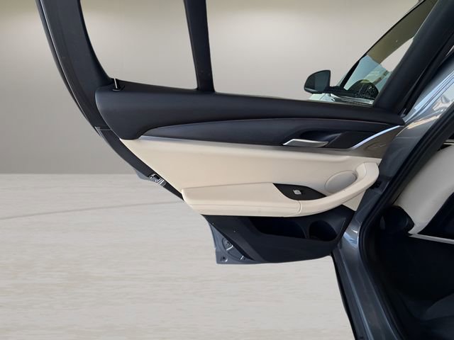 Used 2023 BMW X3 sDrive30i w/ Convenience Package image 30