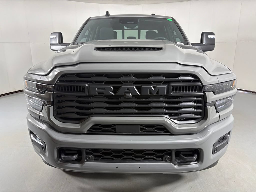 New 2026 RAM 2500 Laramie AWD/4WD image 3