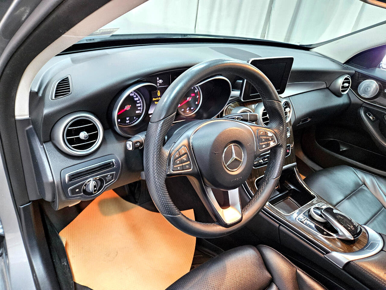 Used 2015 Mercedes-Benz C 300 Sedan image 17