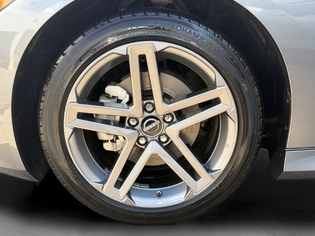 Used 2025 Nissan Z Sport w/ Floor Mat Package RWD image 9