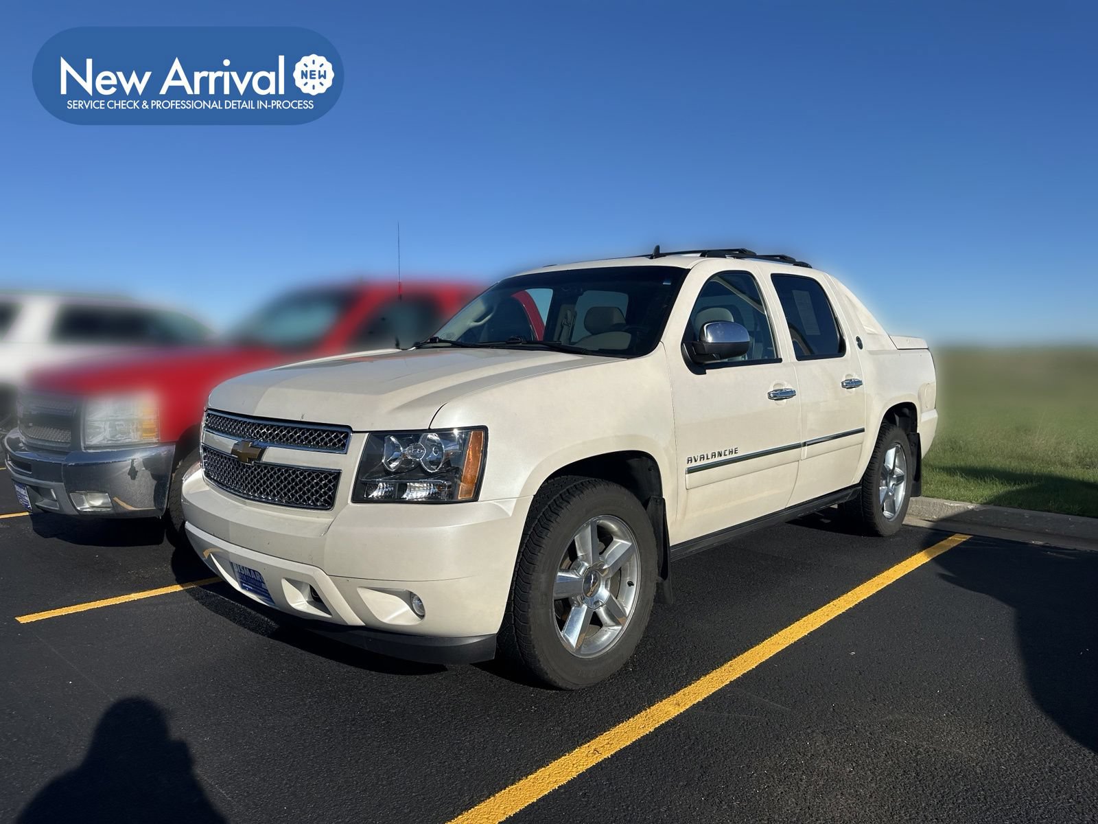 Used 2013 Chevrolet Avalanche LTZ AWD/4WD image 1