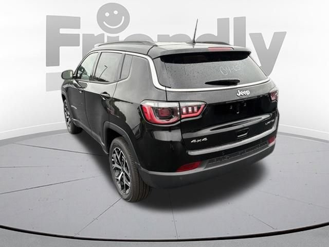 New 2026 Jeep Compass Limited AWD/4WD image 5