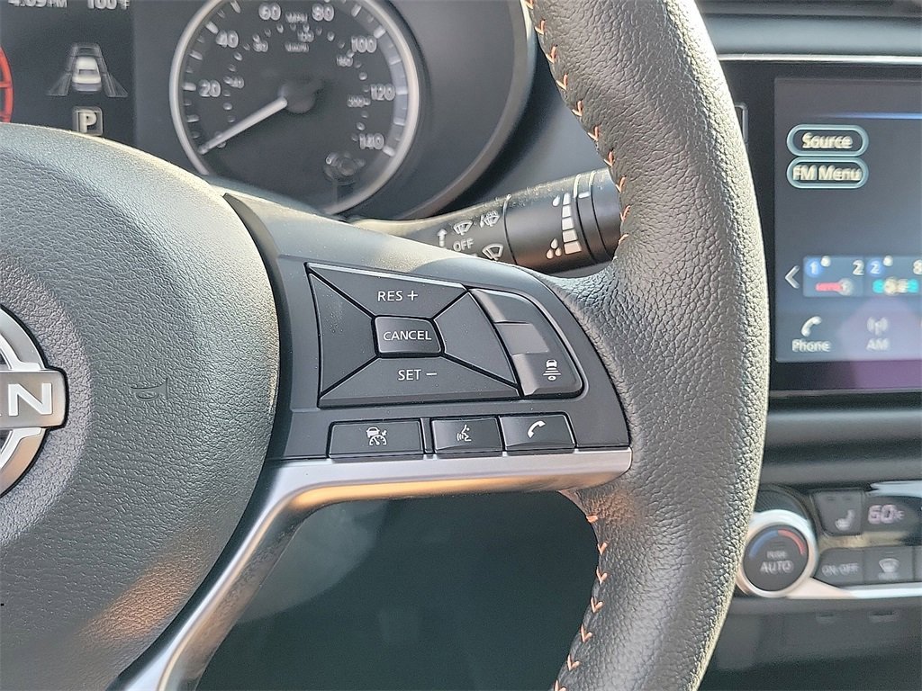 New 2025 Nissan Versa SR w/ Trunk Package image 7