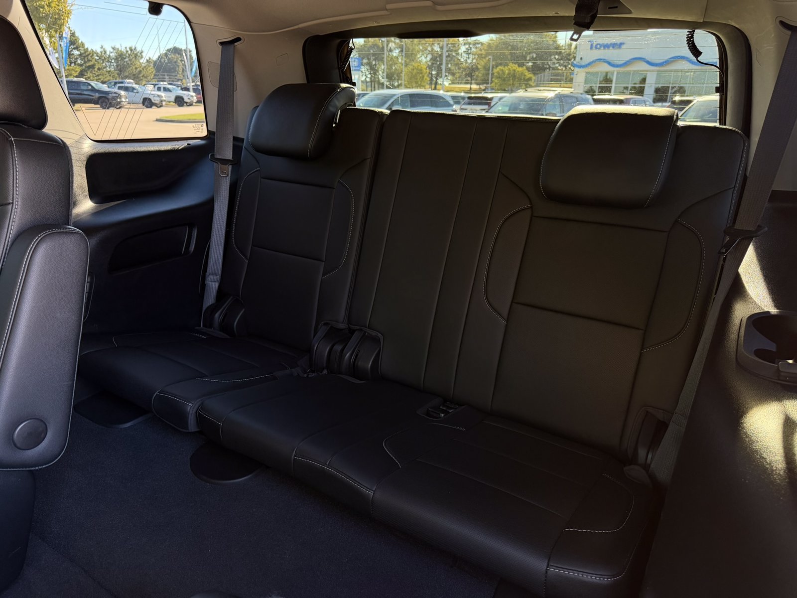 Used 2019 Chevrolet Tahoe Premier RWD image 32
