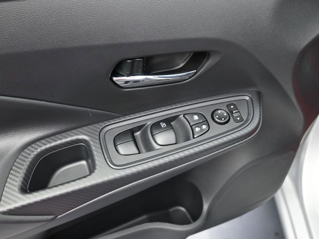 New 2025 Nissan Versa SV w/ Trunk Package FWD image 4
